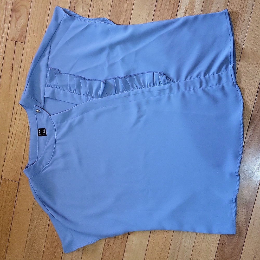 Women's Tops